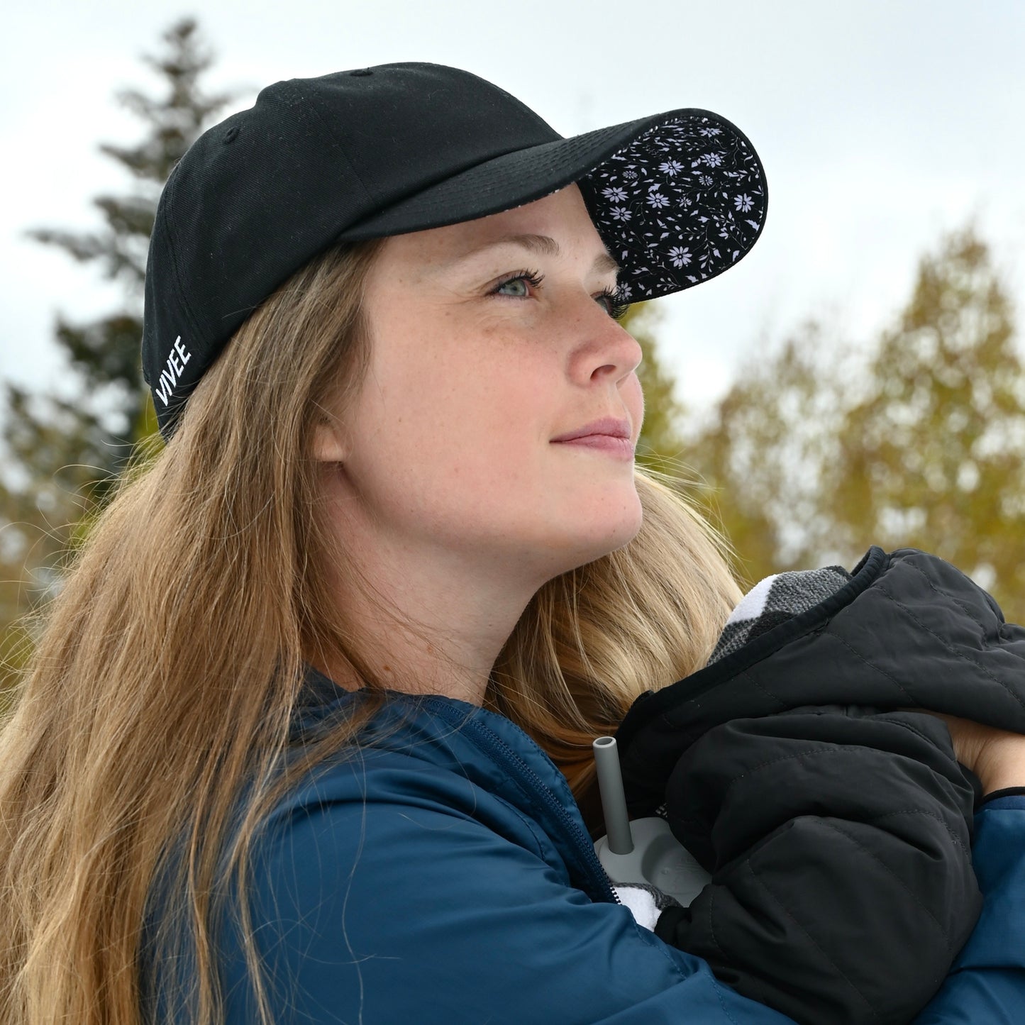 Looking at Flowers - Black